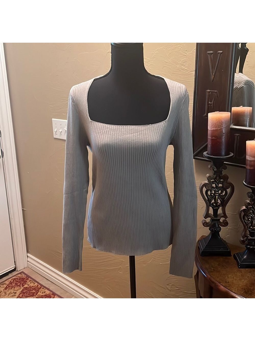 🛍️Long Sleeve Gray Sweater with Square Neck Size M
